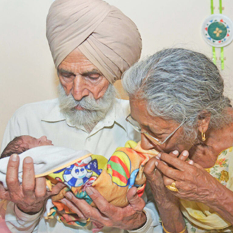 70-year-old-indian-woman-gives-birth-to-first-baby-baby-and-mom-story