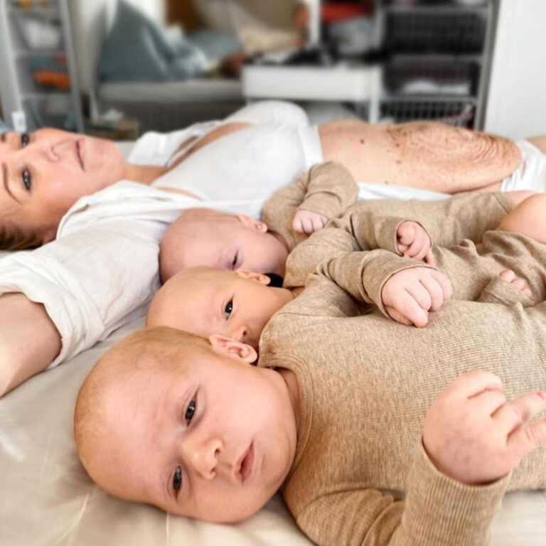 Amazing Photos Mom Of Triplets Shows Off Her Pre And Post Birth Belly