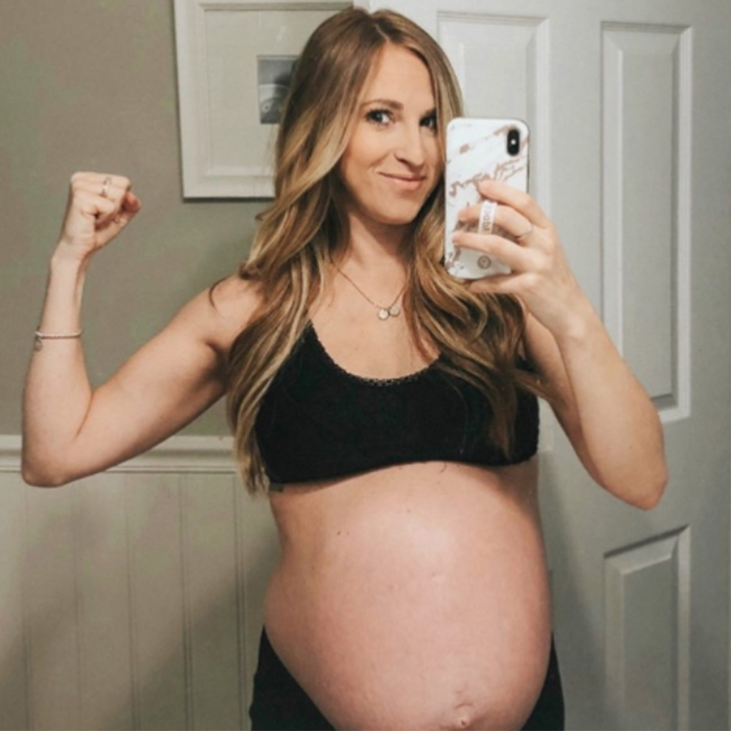 Mom Of Quadruplets Shares Awe Inspiring Before And After Pregnancy Images While Opening Up About