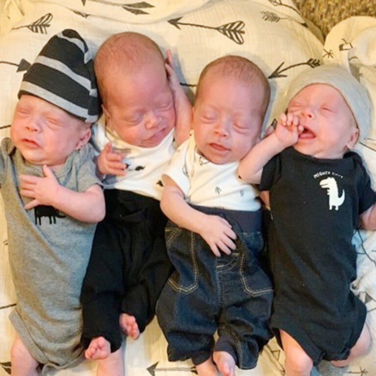 Parents Of Identical One-Year-Old Quadruplets Share About Their Life ...